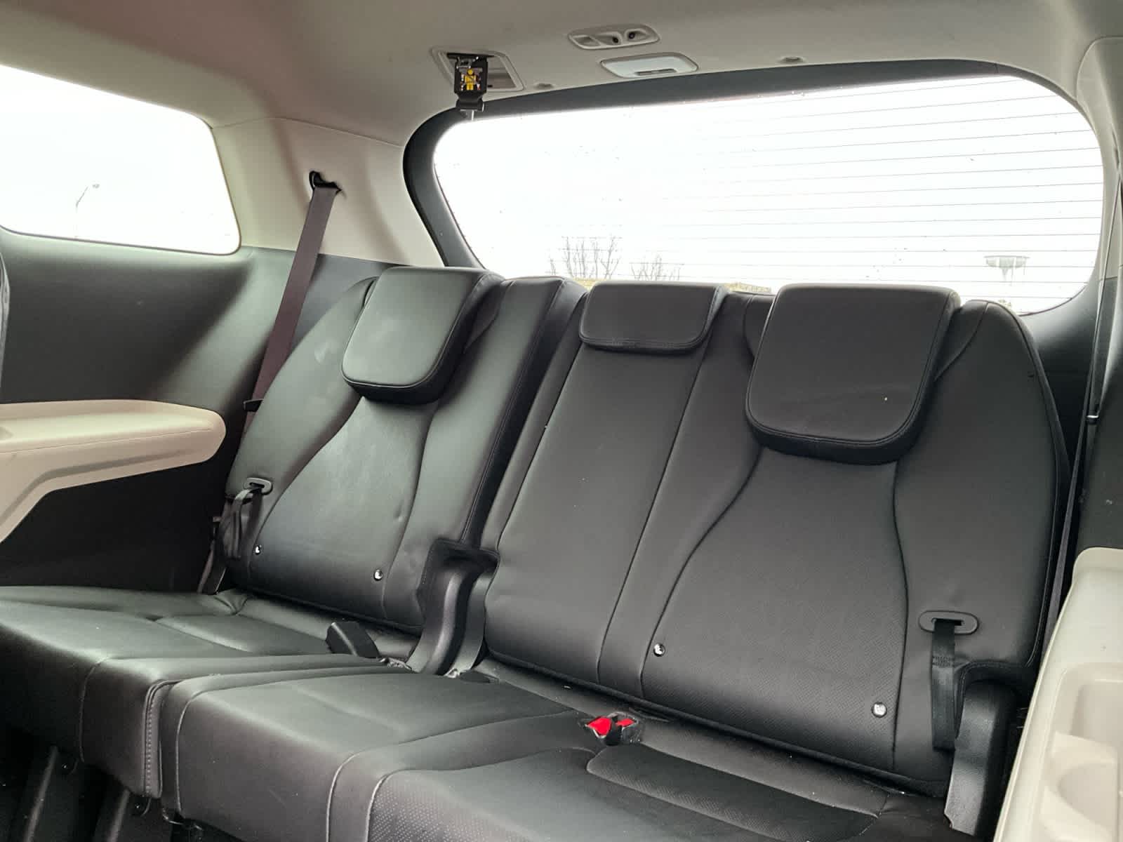 2022 Kia Carnival LXS