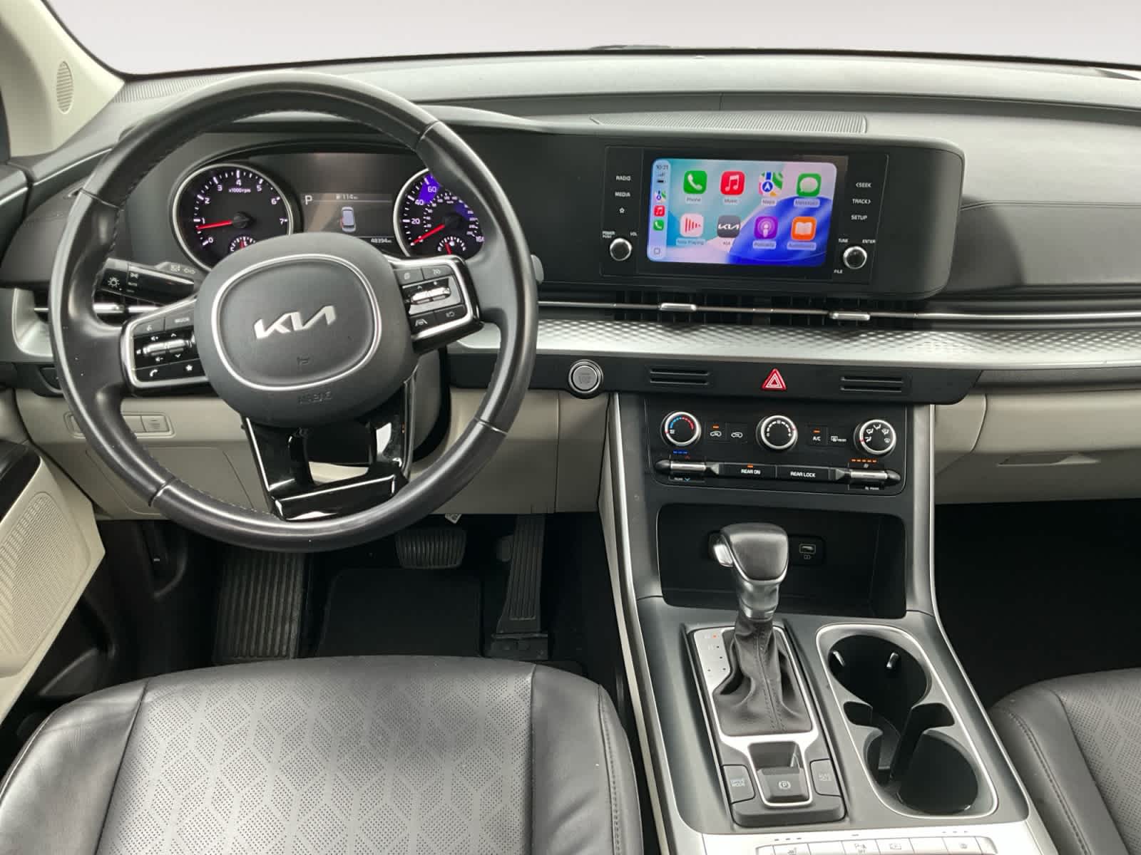 2023 Kia Carnival LX