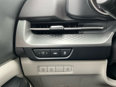 2023 Kia Carnival LX