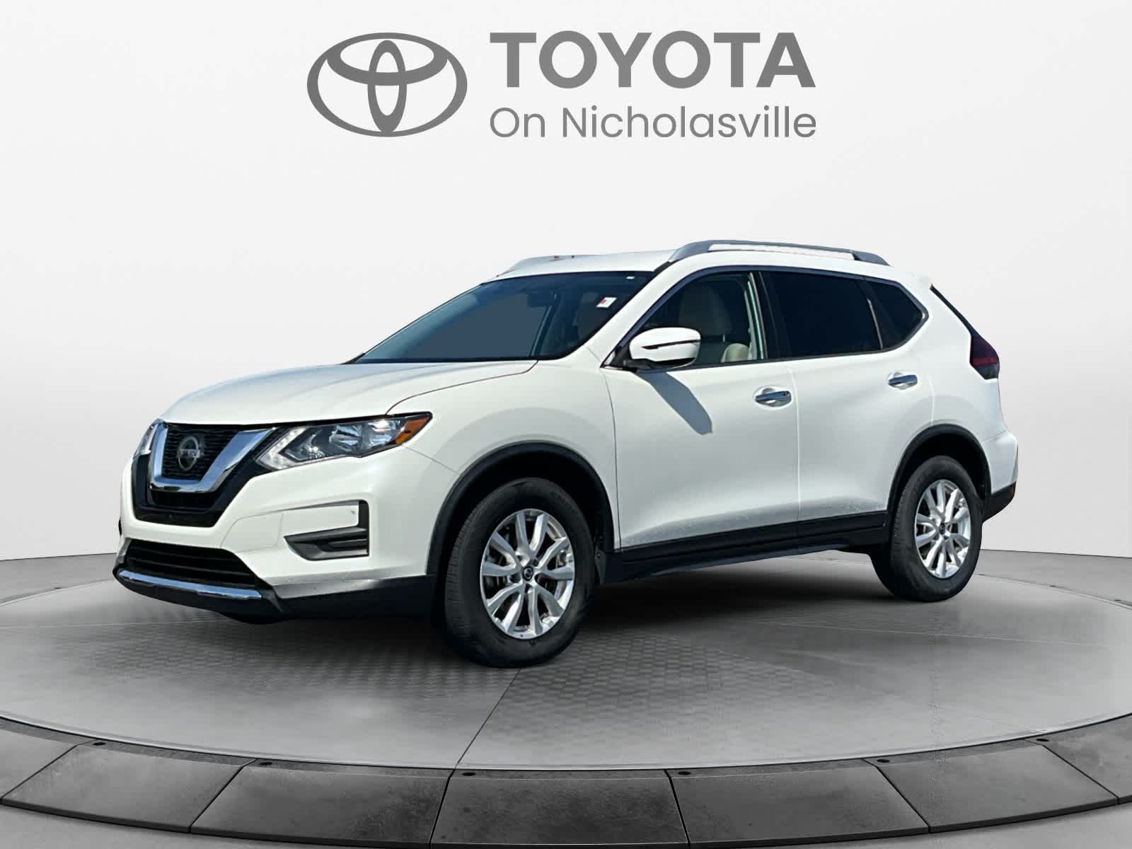 2018 Nissan Rogue SV