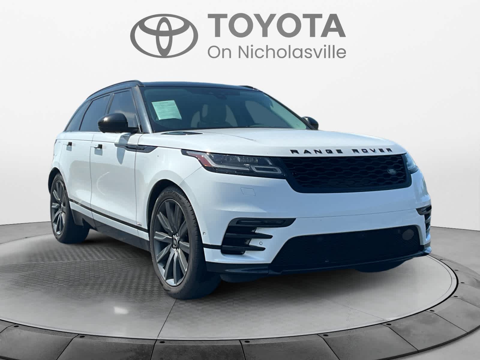 2019 Land Rover Range Rover Velar R-Dynamic SE