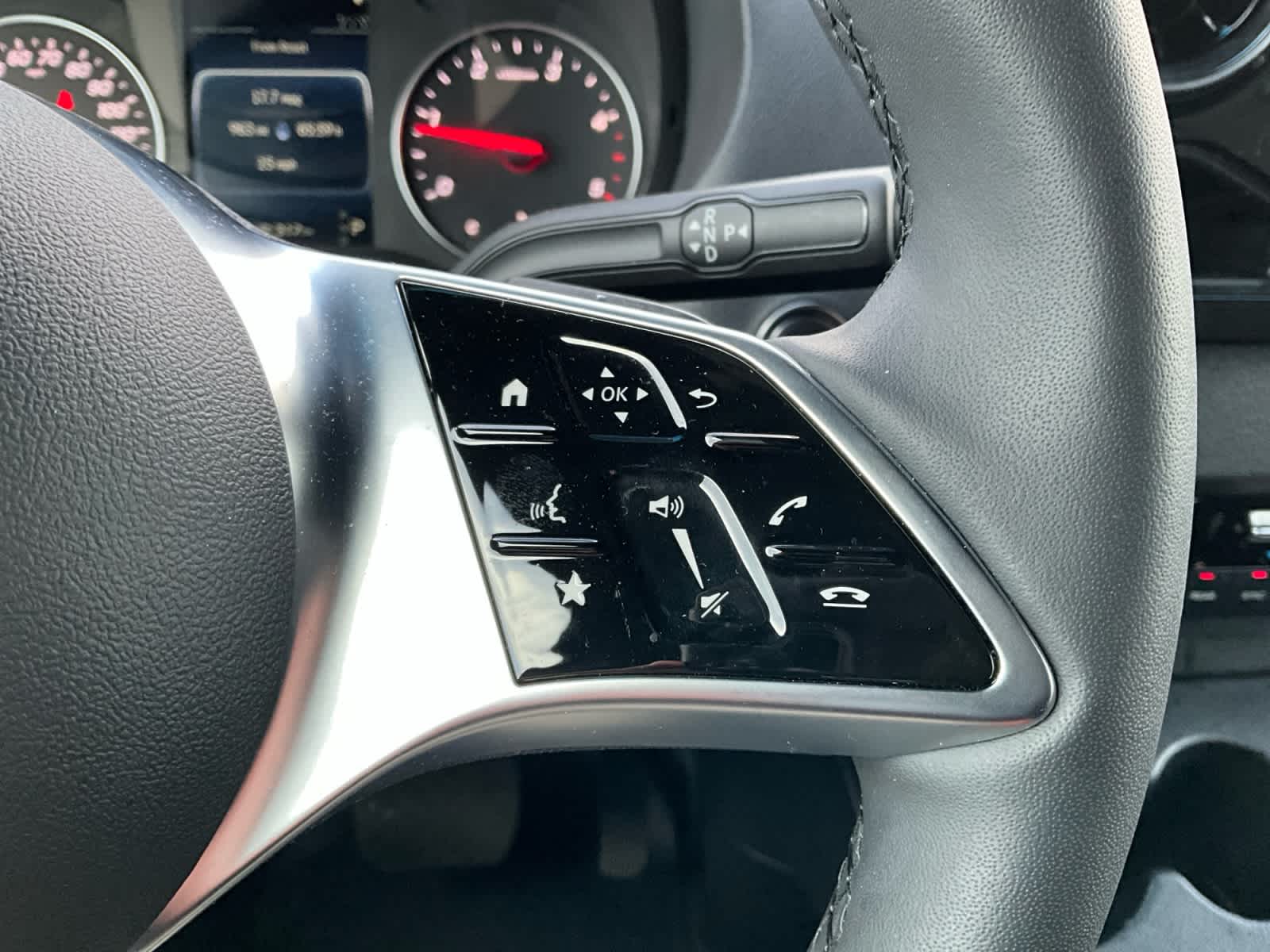 2025 Mercedes-Benz Sprinter Passenger Van 2500 Standard Roof I4 Diesel HO 144" RWD