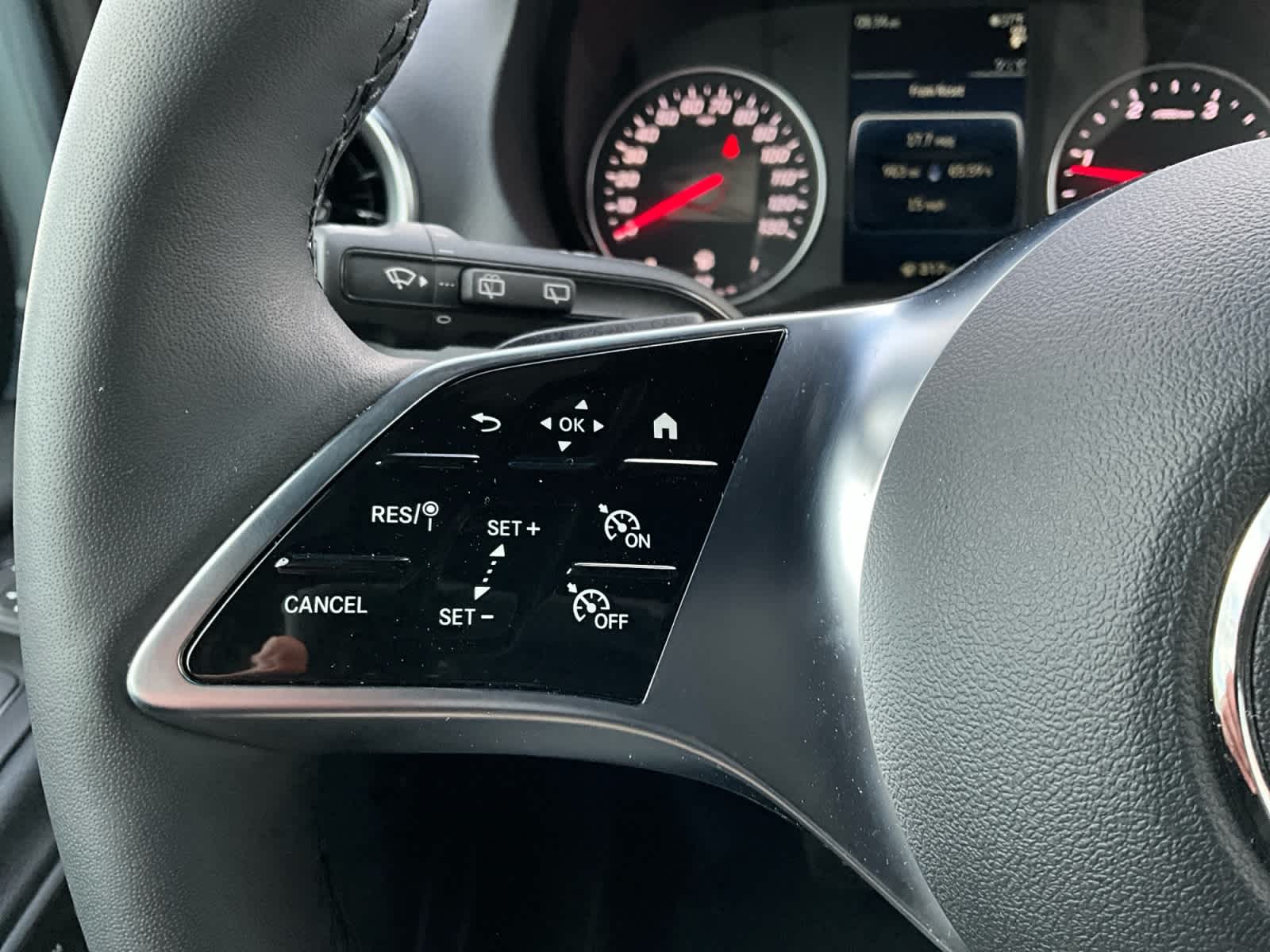 2025 Mercedes-Benz Sprinter Passenger Van 2500 Standard Roof I4 Diesel HO 144" RWD