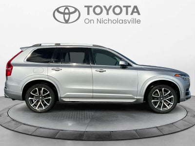 2018 Volvo XC90 Momentum