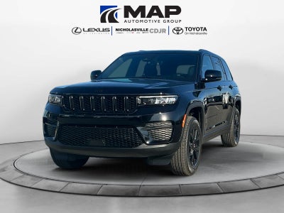 2025 Jeep Grand Cherokee Laredo