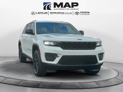 2025 Jeep Grand Cherokee Laredo