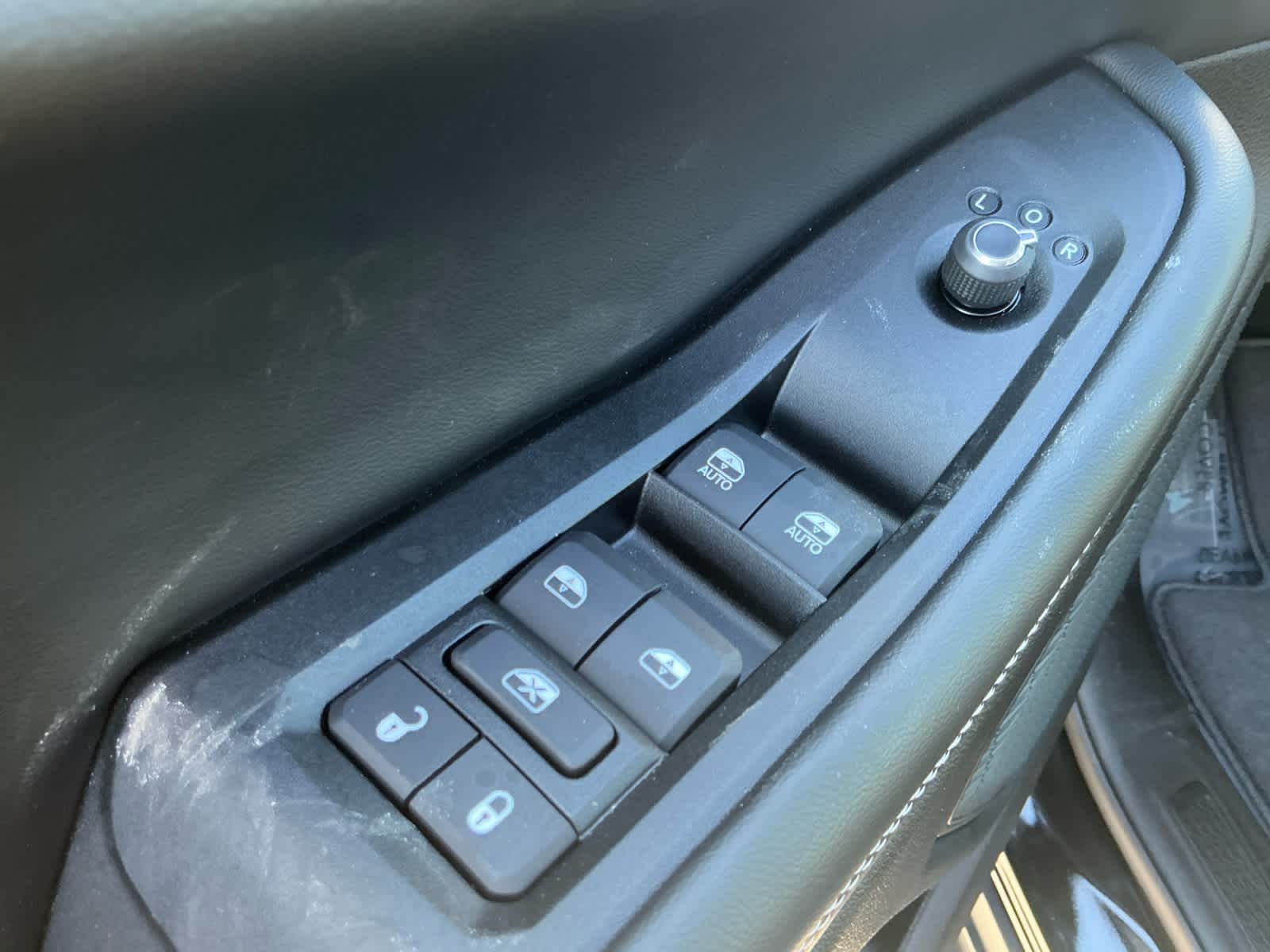 2026 Jeep Grand Cherokee L Laredo Altitude