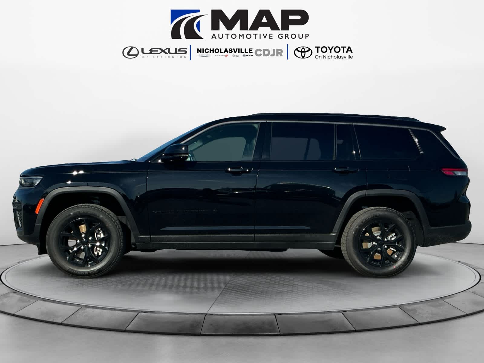 2026 Jeep Grand Cherokee L Laredo Altitude