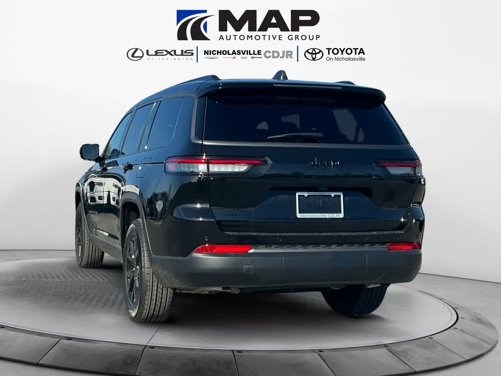 2026 Jeep Grand Cherokee L Laredo Altitude
