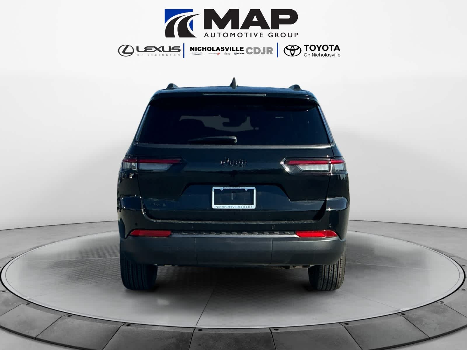 2026 Jeep Grand Cherokee L Laredo Altitude