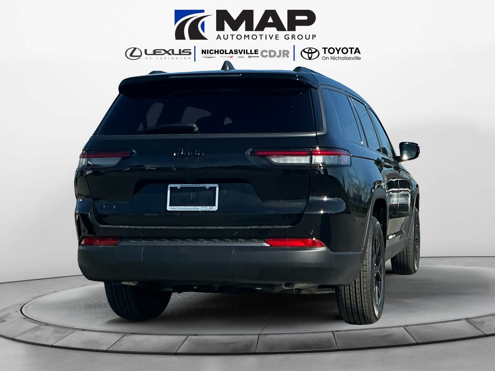 2026 Jeep Grand Cherokee L Laredo Altitude