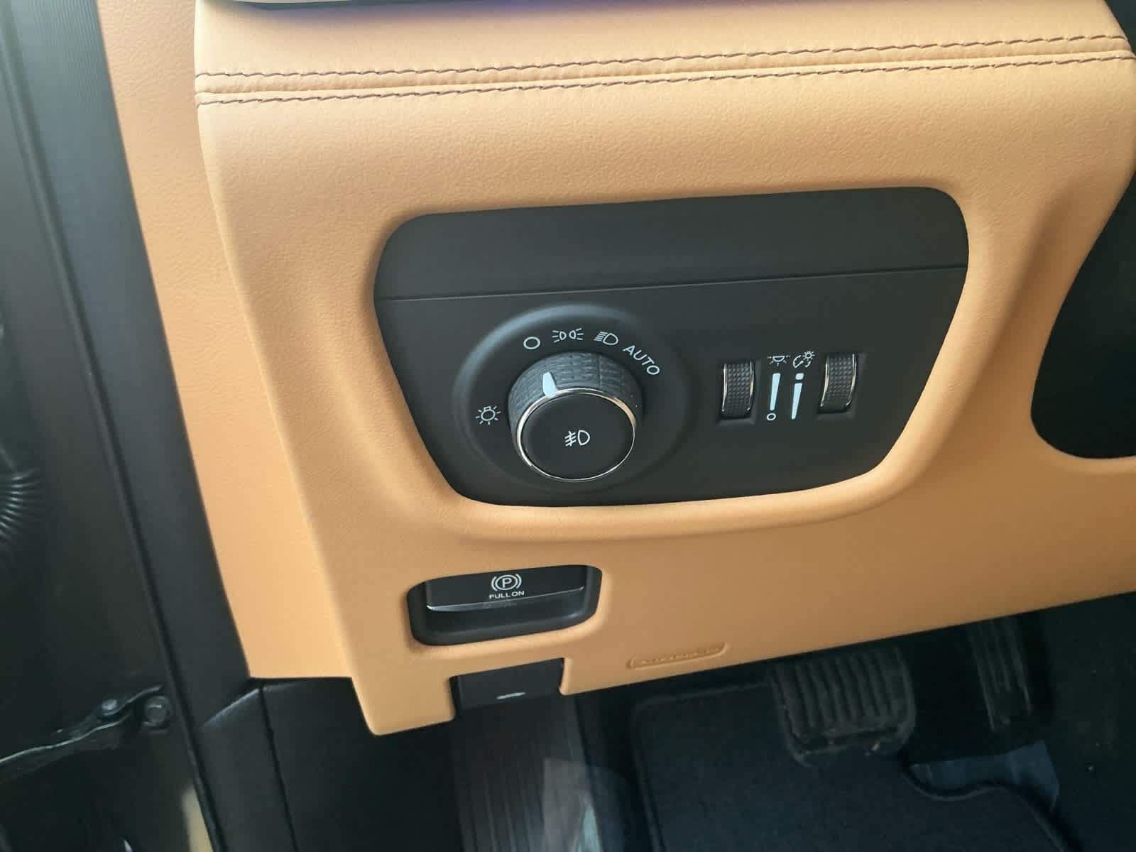 2025 Jeep Grand Cherokee L Summit Reserve