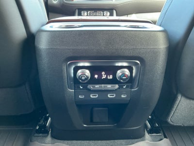 2024 GMC Yukon Denali Ultimate Denali Ultimate