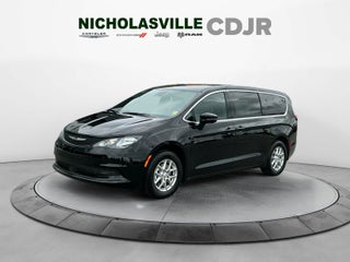 2025 Chrysler Voyager LX