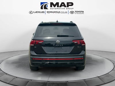 2023 Volkswagen Tiguan SE R-Line Black
