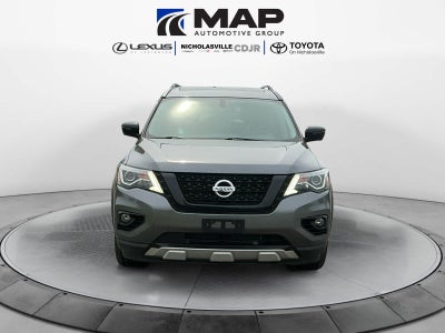 2019 Nissan Pathfinder SL
