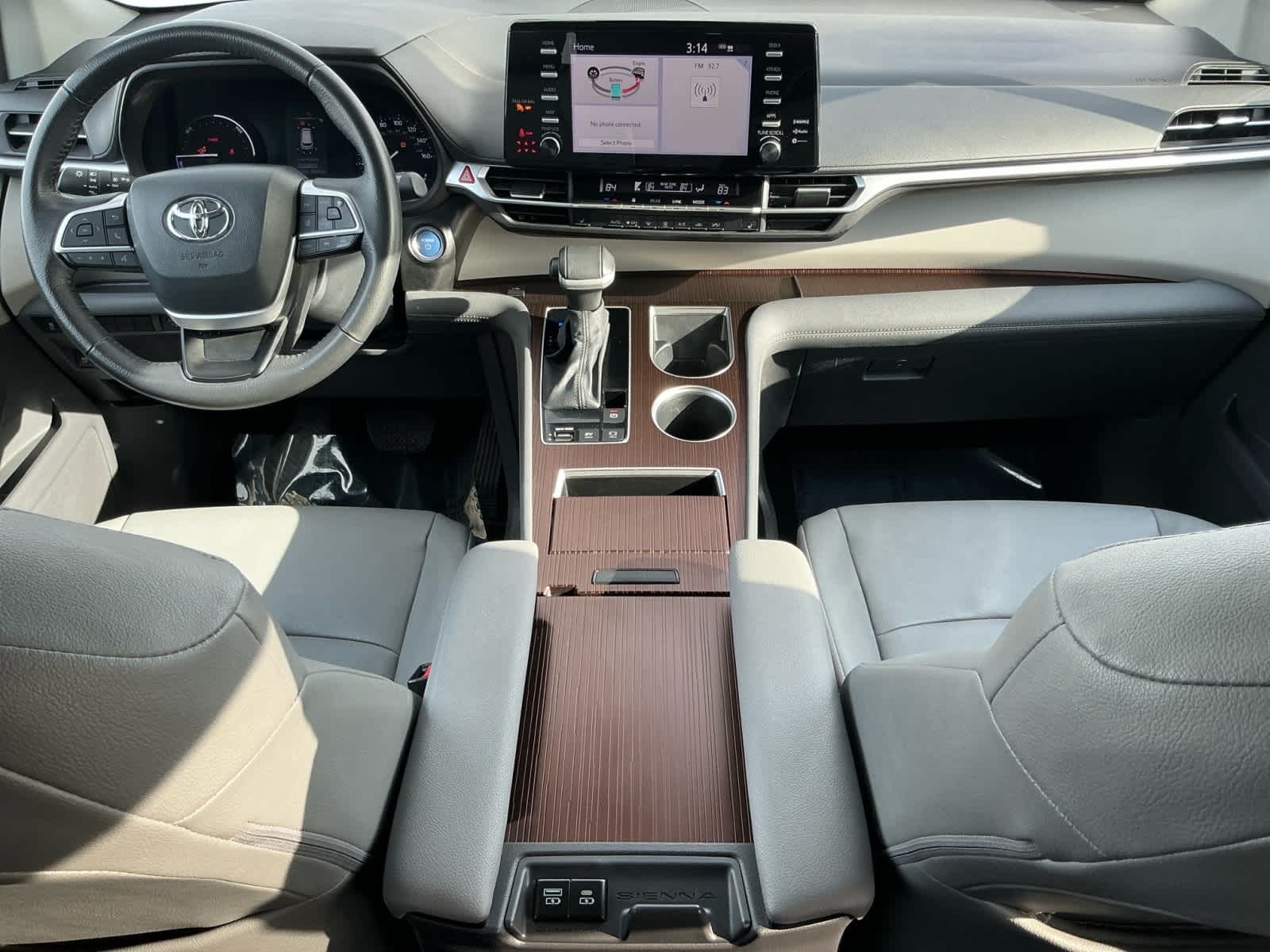 2024 Toyota Sienna XLE