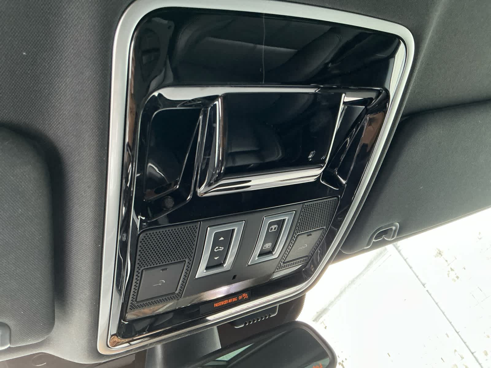 2016 Land Rover Range Rover Base