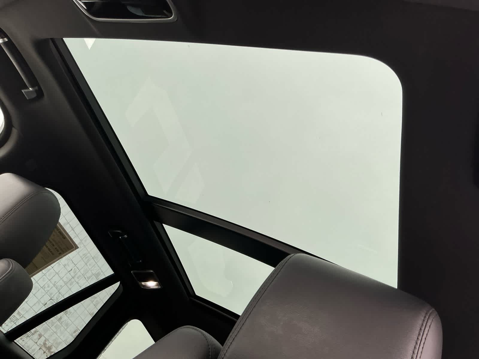 2016 Land Rover Range Rover Base