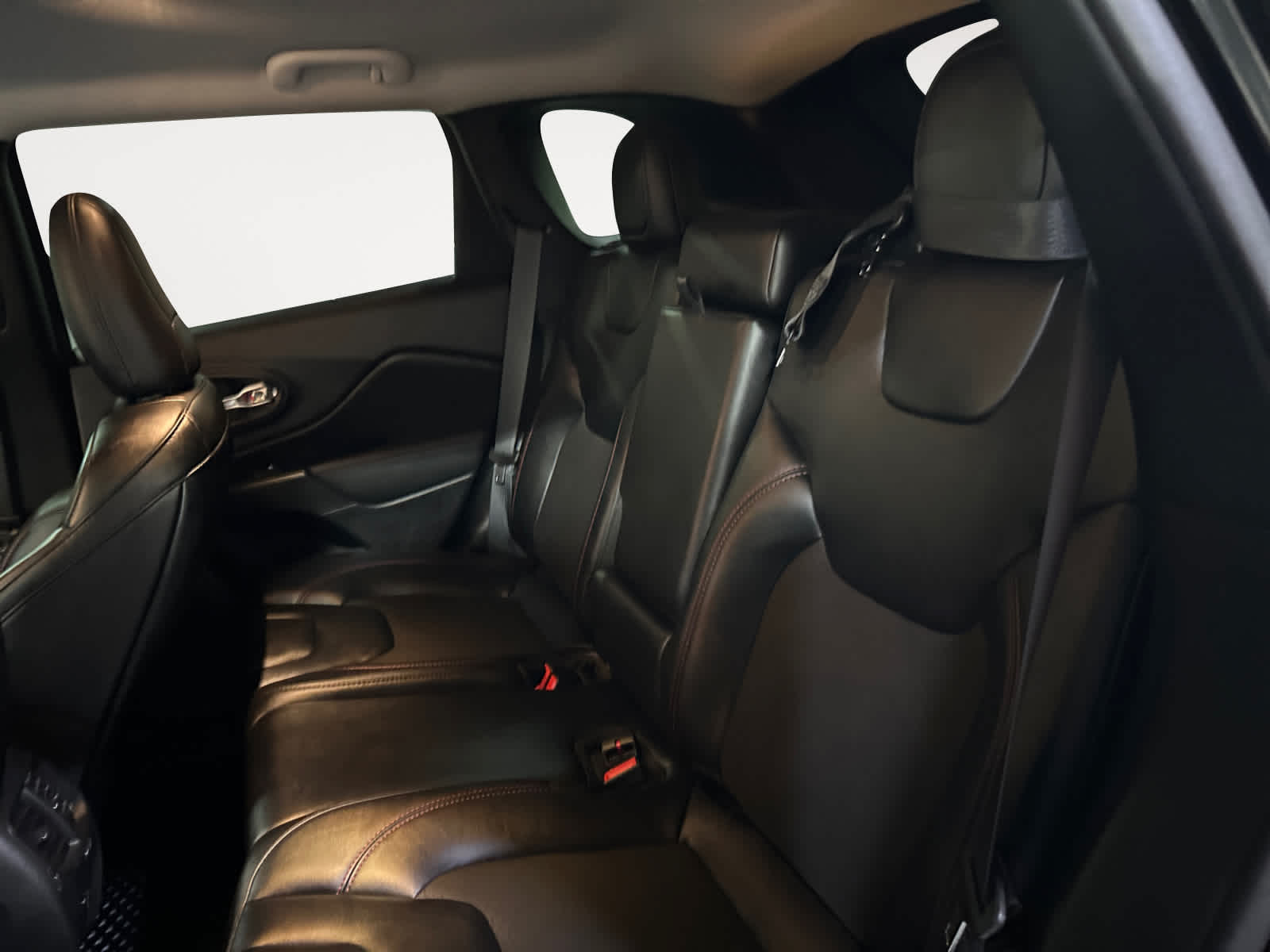 2023 Jeep Cherokee Trailhawk