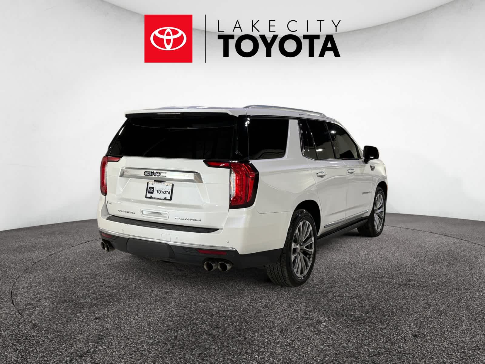 2021 GMC Yukon Denali Denali