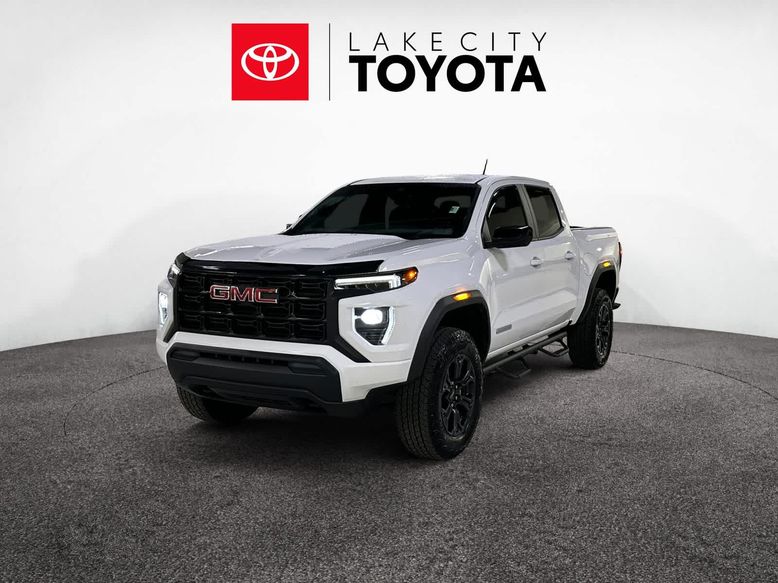 2025 GMC Canyon 2WD Elevation