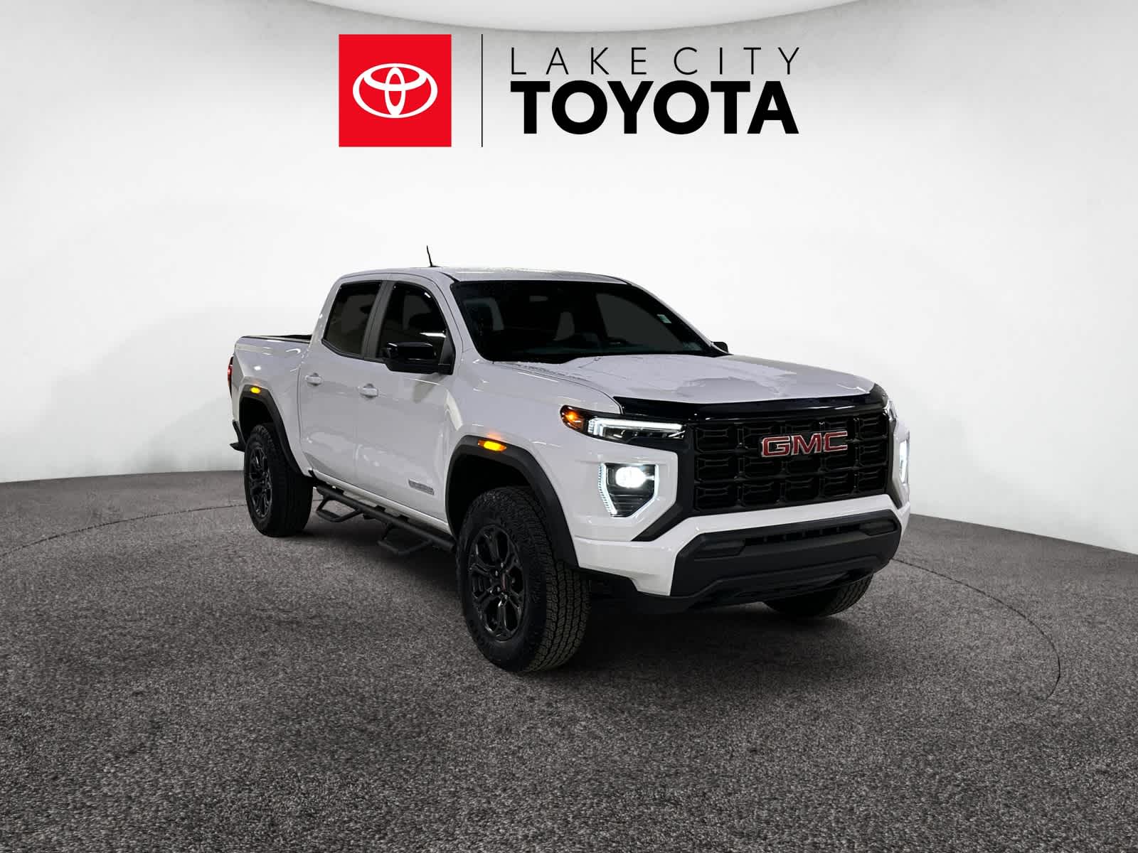 2025 GMC Canyon 2WD Elevation