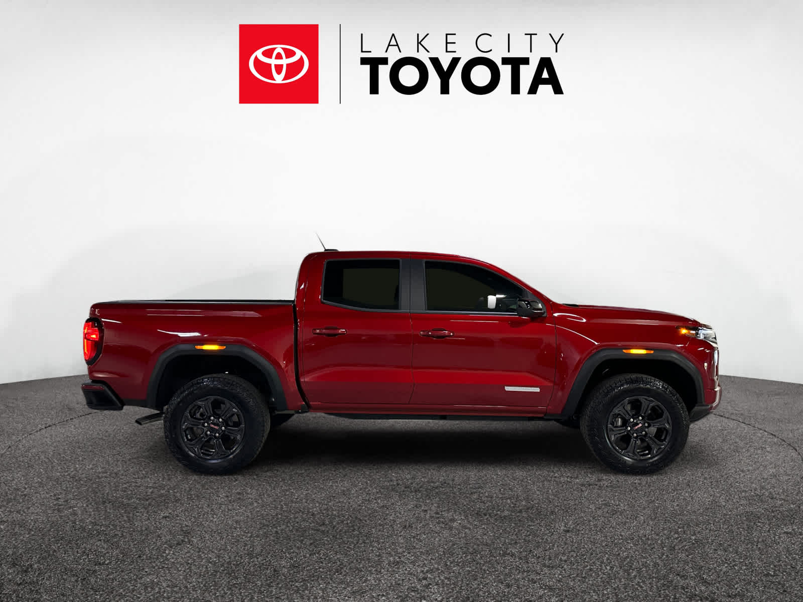 2025 GMC Canyon 2WD Elevation