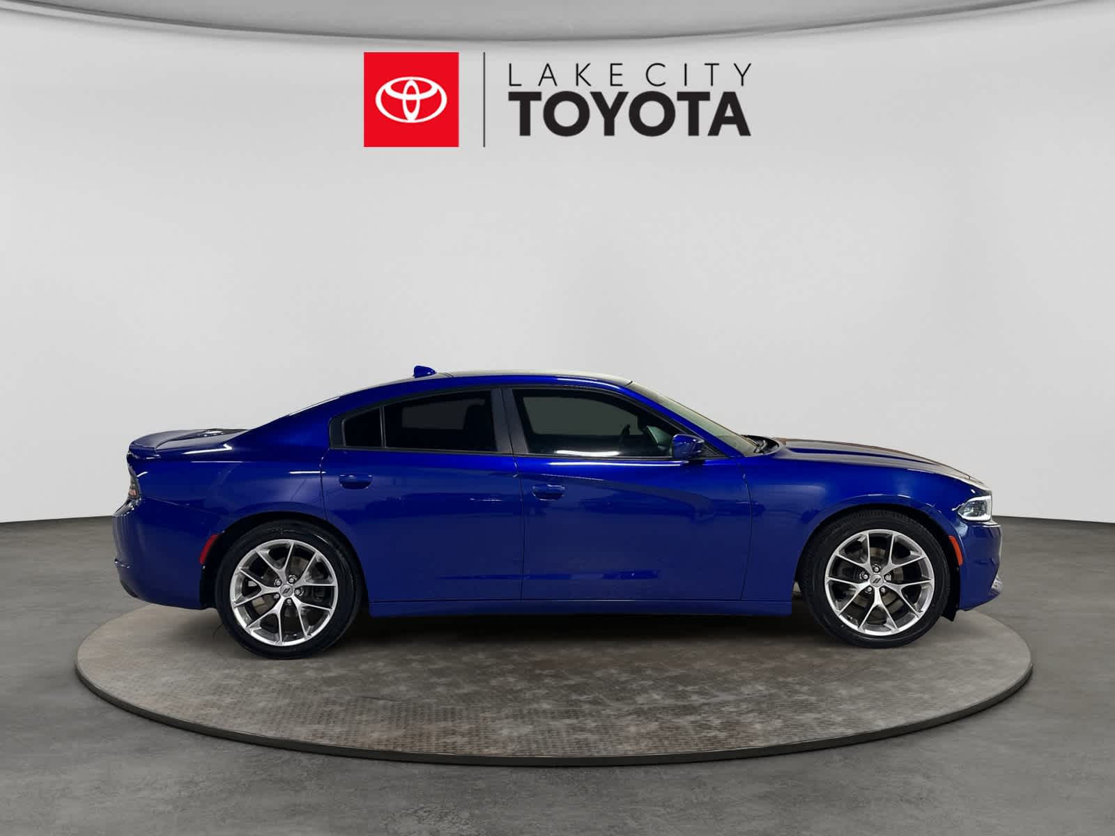 2020 Dodge Charger SXT