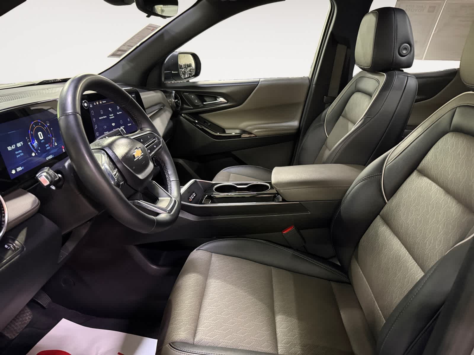 2025 Chevrolet Equinox FWD LT