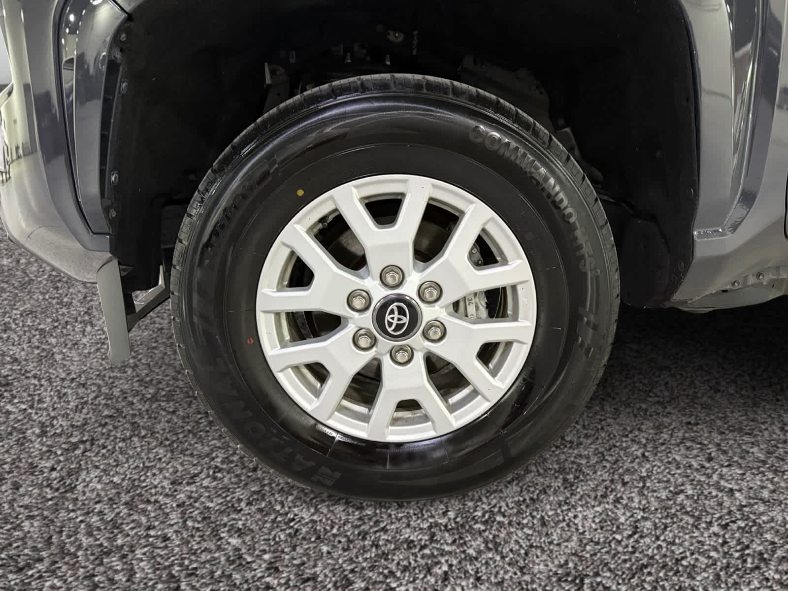 2024 Toyota Tacoma SR5