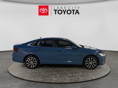 2025 Volkswagen Jetta SE