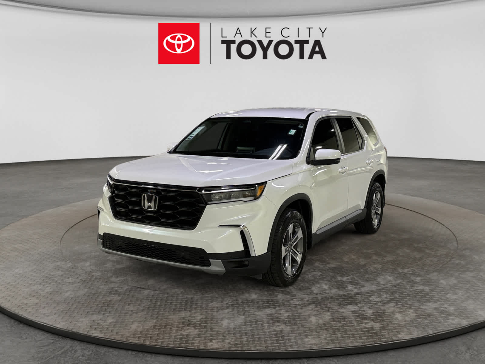 2024 Honda Pilot EX-L 8 Passenger