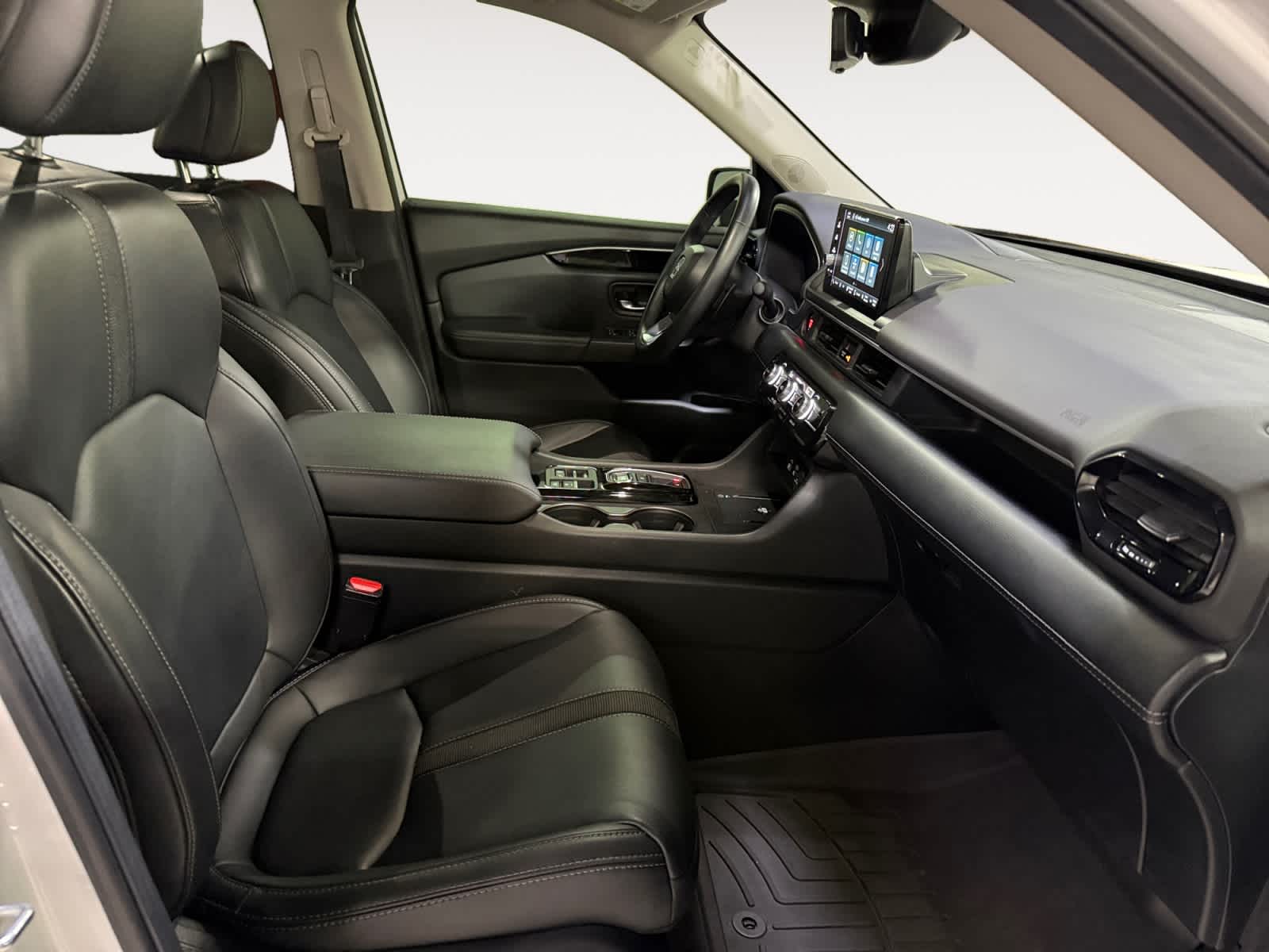 2024 Honda Pilot EX-L 8 Passenger