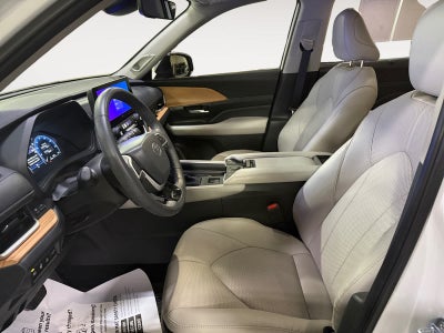 2025 Toyota Grand Highlander Hybrid Limited