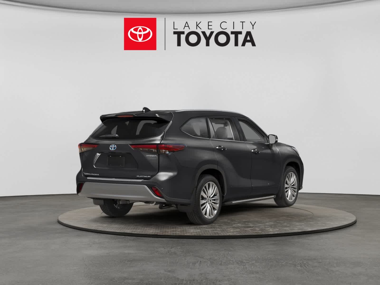 2026 Toyota Highlander Hybrid Platinum