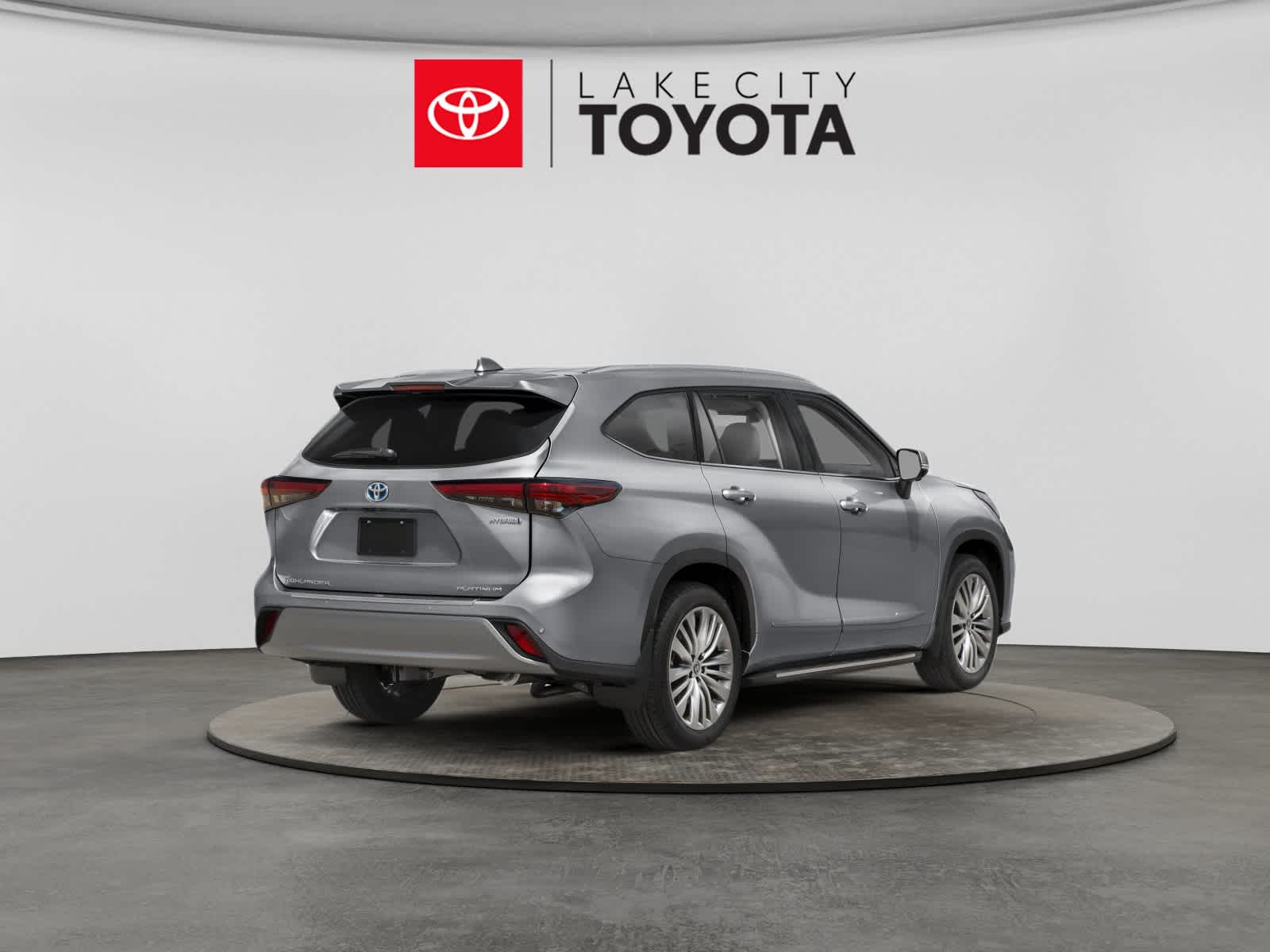 2026 Toyota Highlander Hybrid Platinum