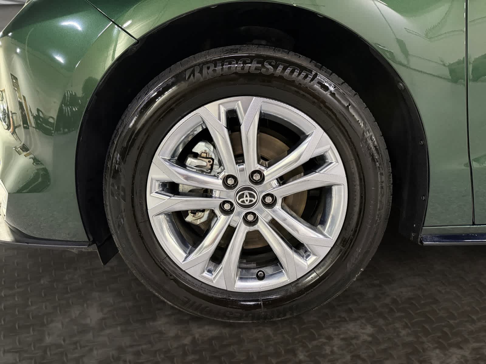 2023 Toyota Sienna Platinum