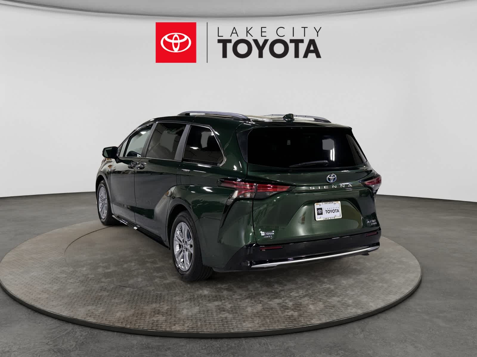 2023 Toyota Sienna Platinum