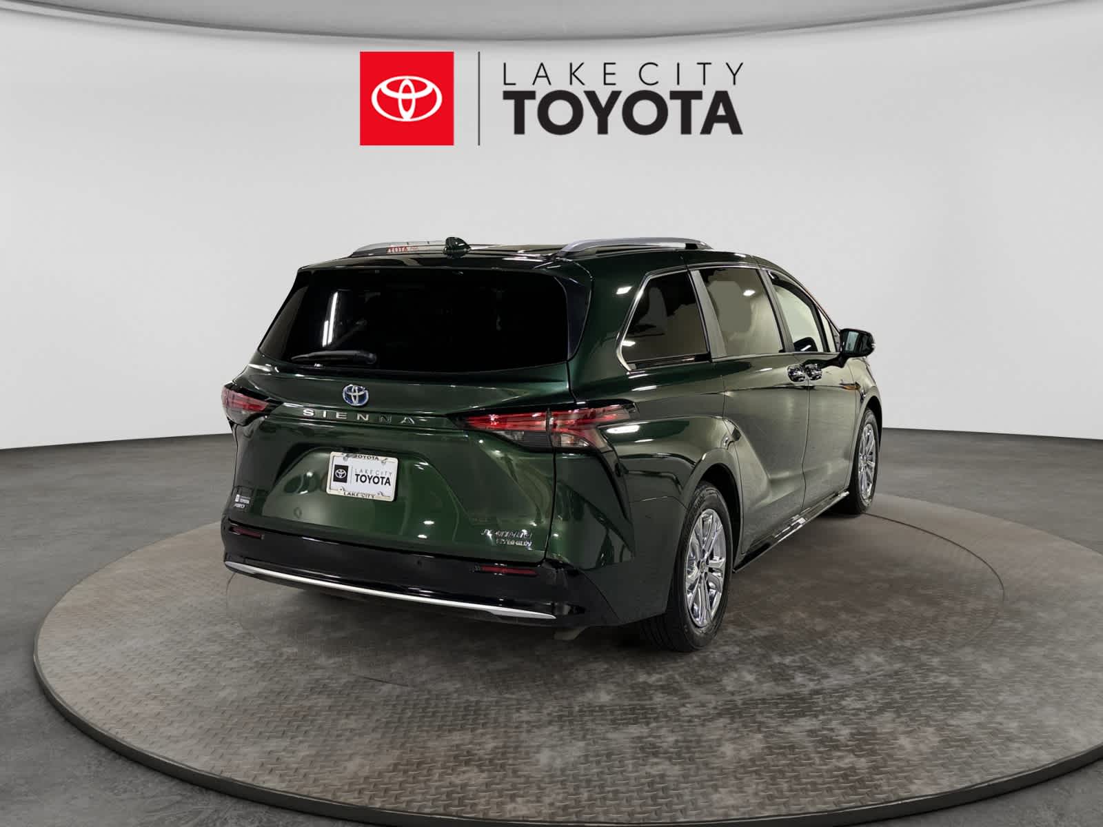 2023 Toyota Sienna Platinum