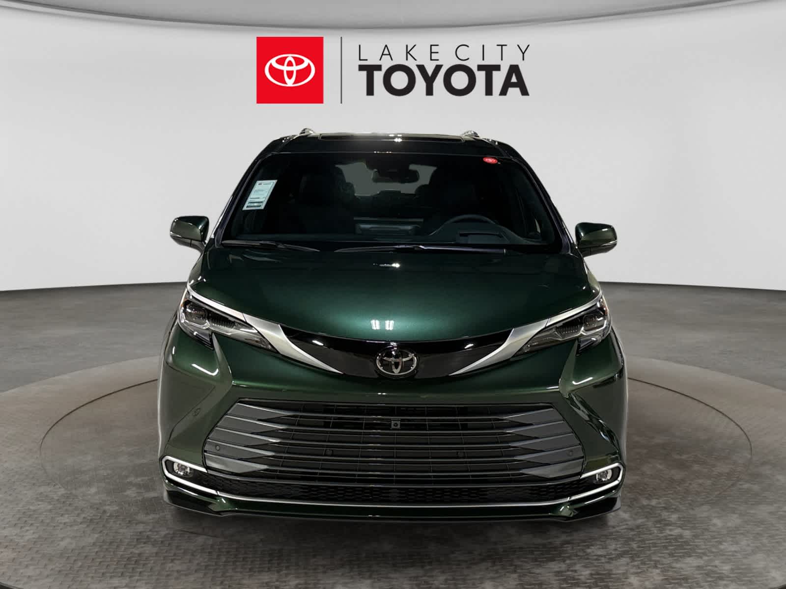 2026 Toyota Sienna Platinum