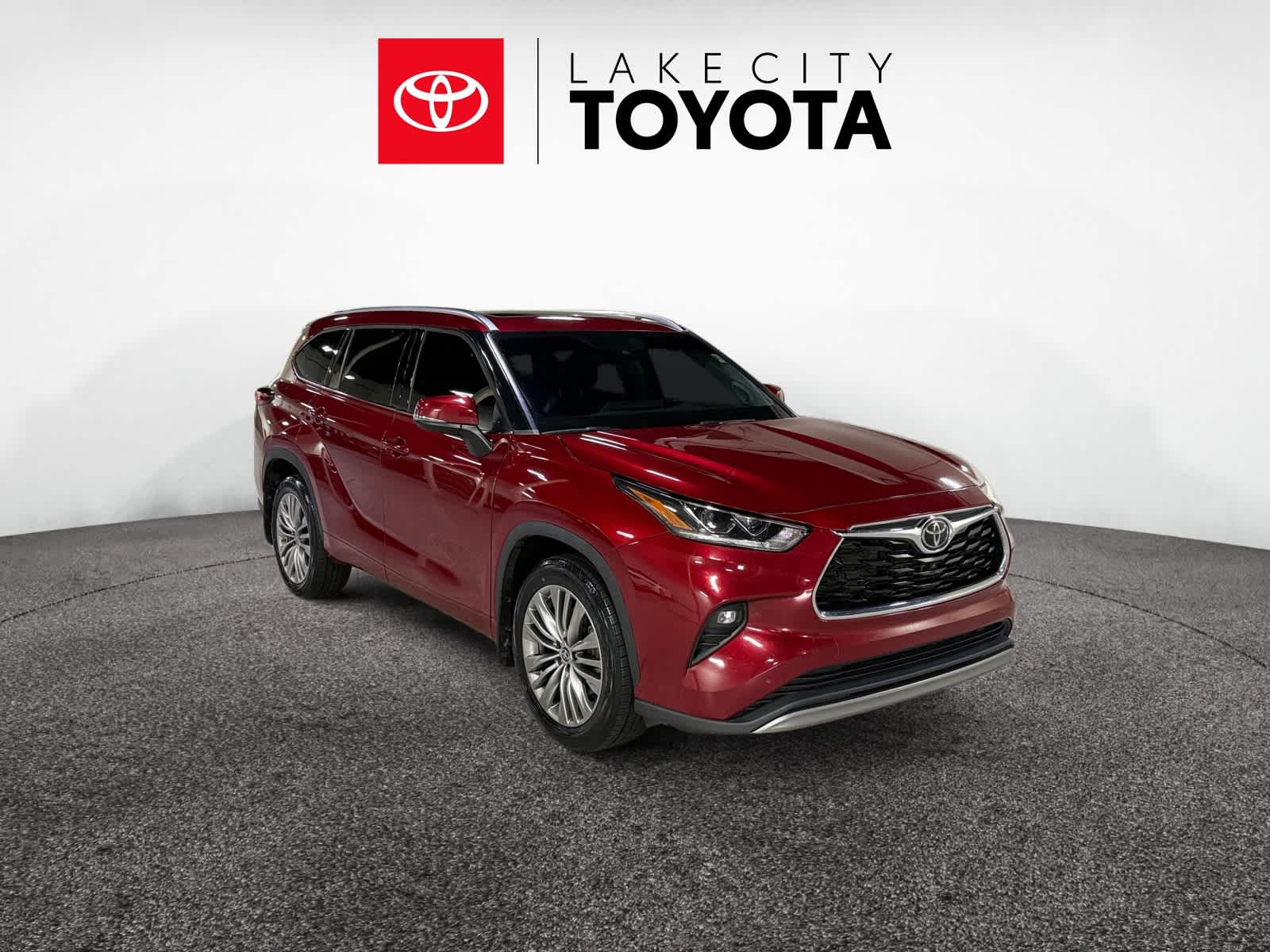 2022 Toyota Highlander Platinum