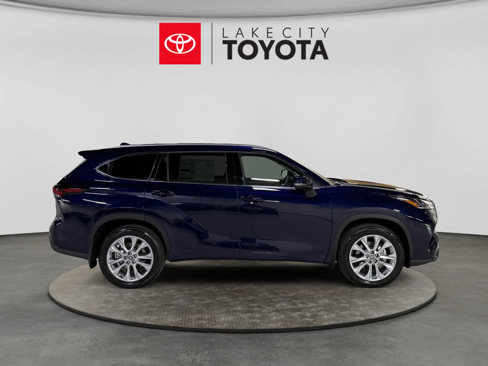 2026 Toyota Highlander Limited