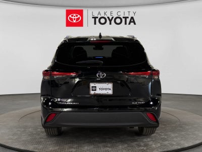 2026 Toyota Highlander XLE