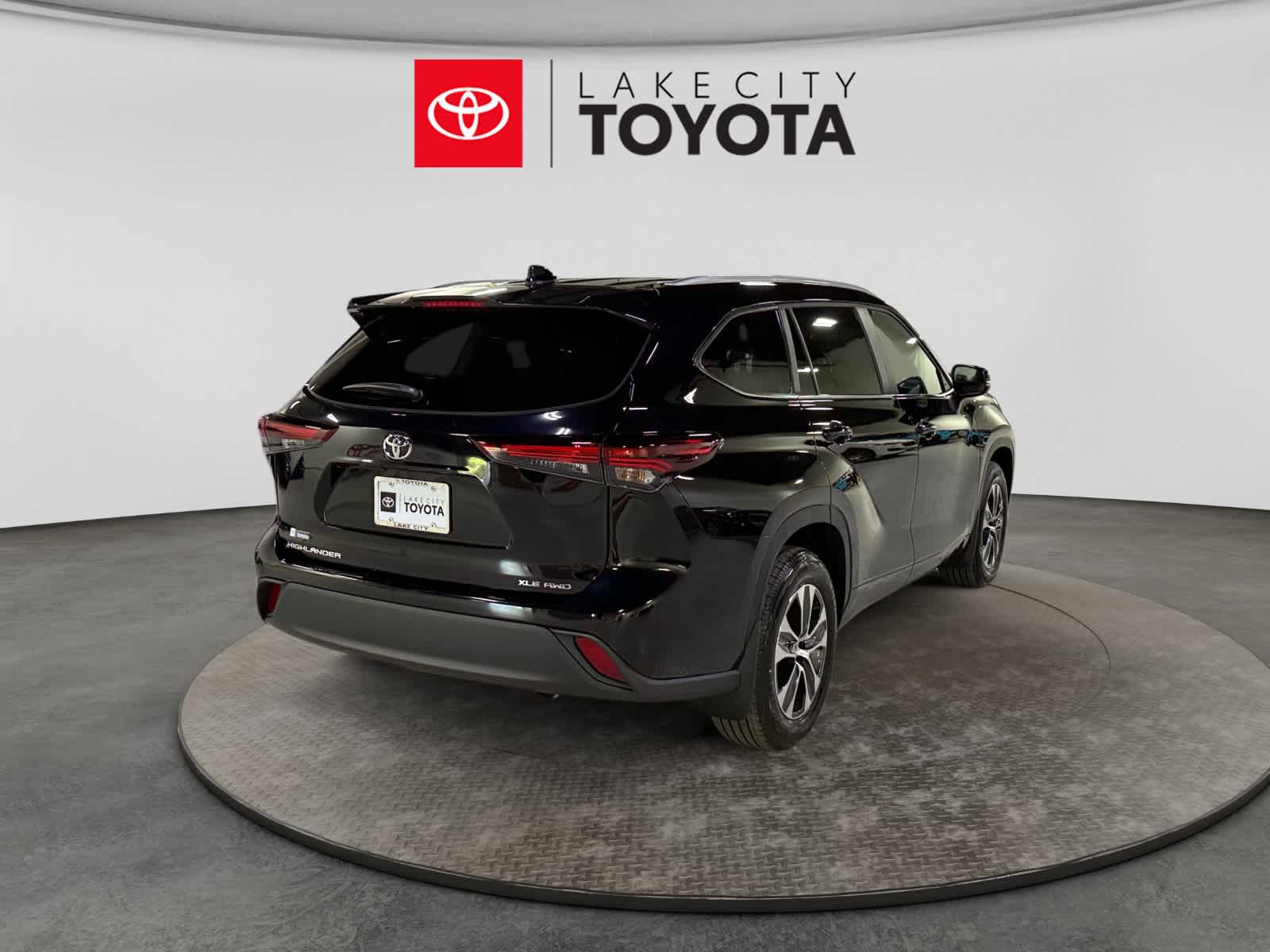 2026 Toyota Highlander XLE