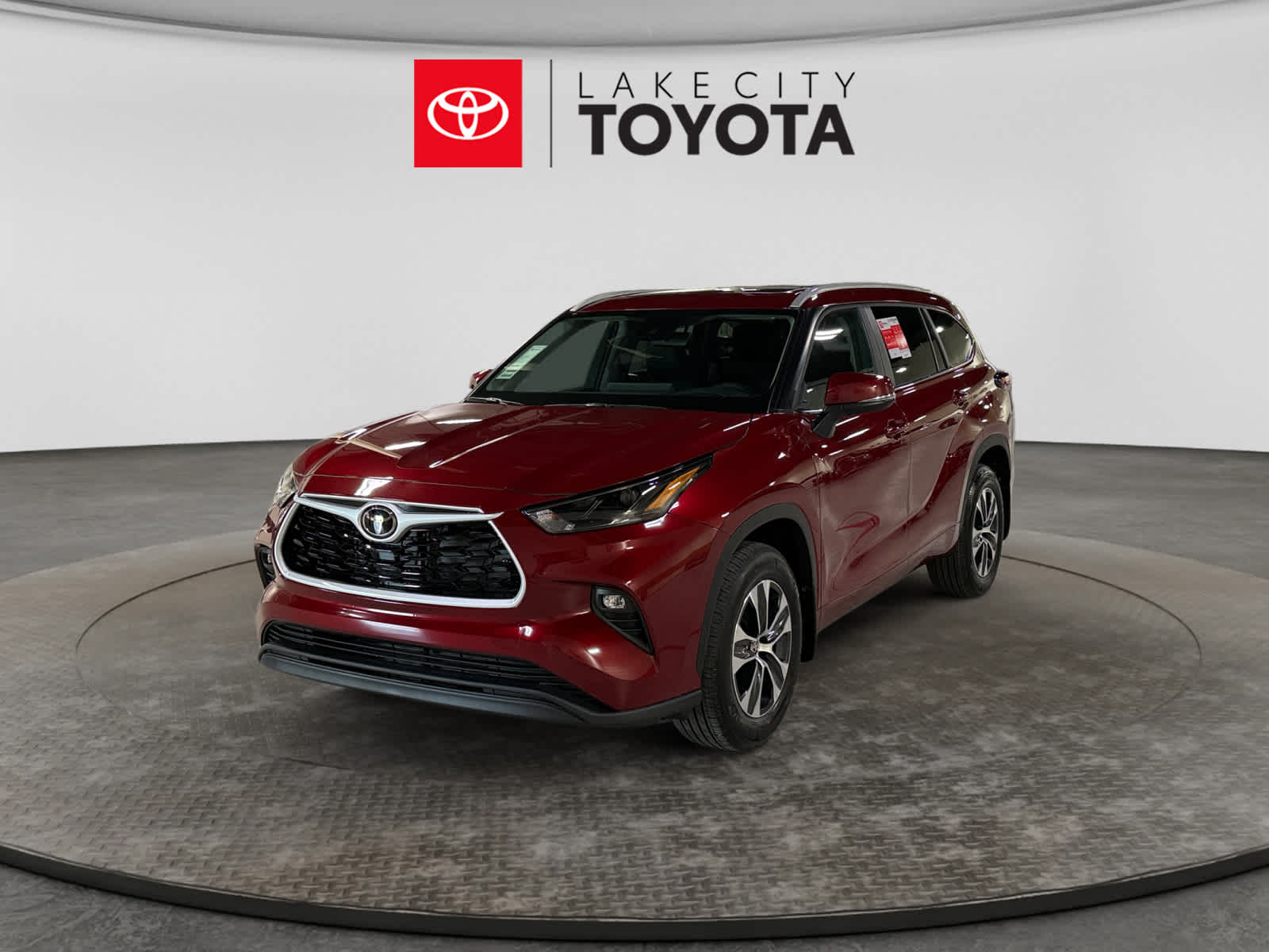 2026 Toyota Highlander XLE