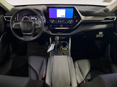 2026 Toyota Highlander XLE