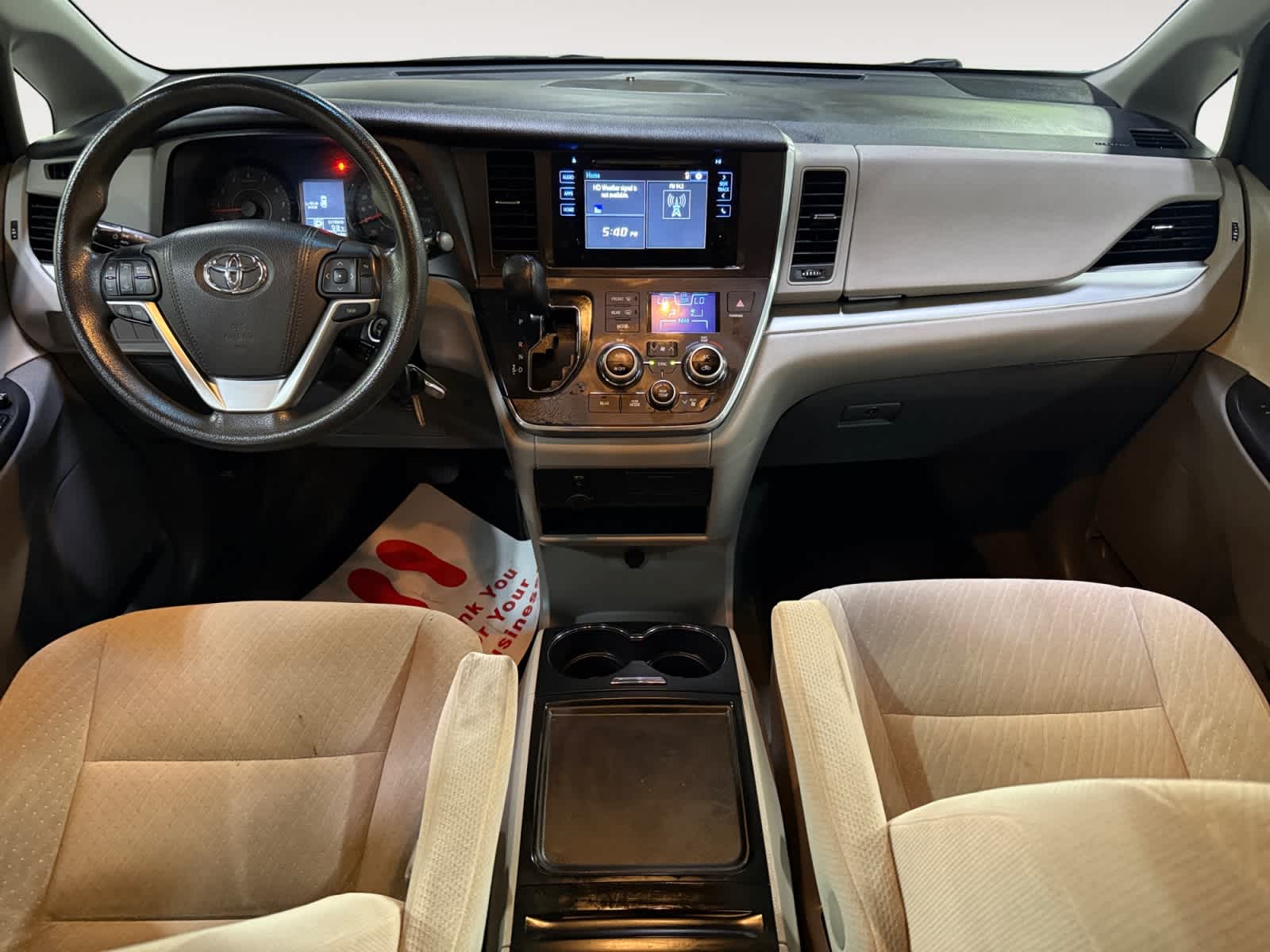 2017 Toyota Sienna LE Auto Access Seat