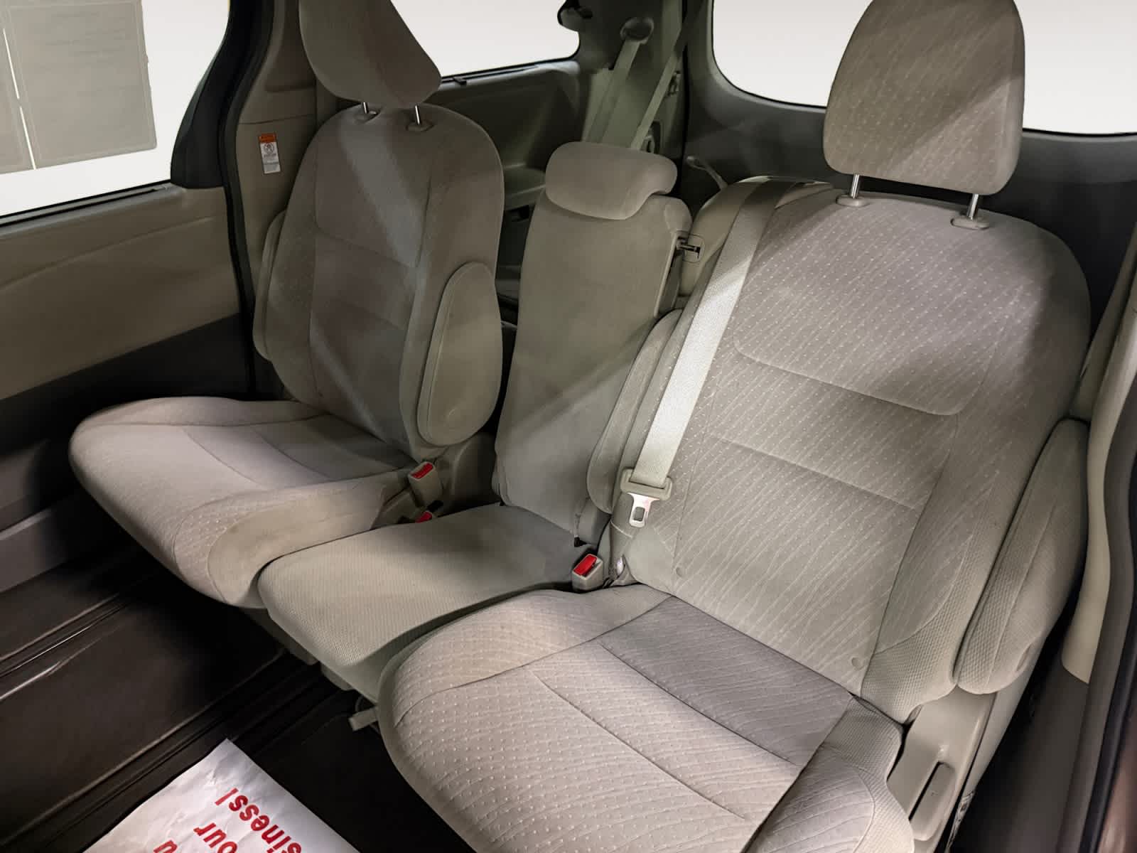 2019 Toyota Sienna LE