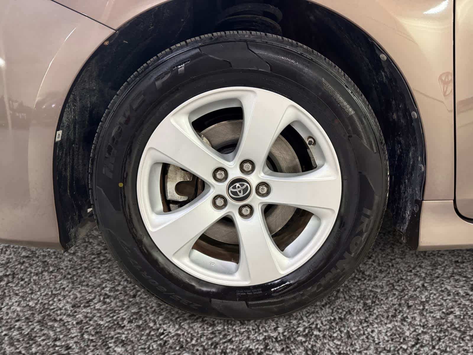 2019 Toyota Sienna LE